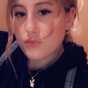 Meet your Posher, Brenna